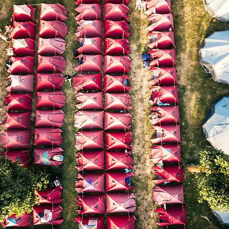 Running Of The Bulls All Inclusive Camping Pamplona Hotel Exterior foto