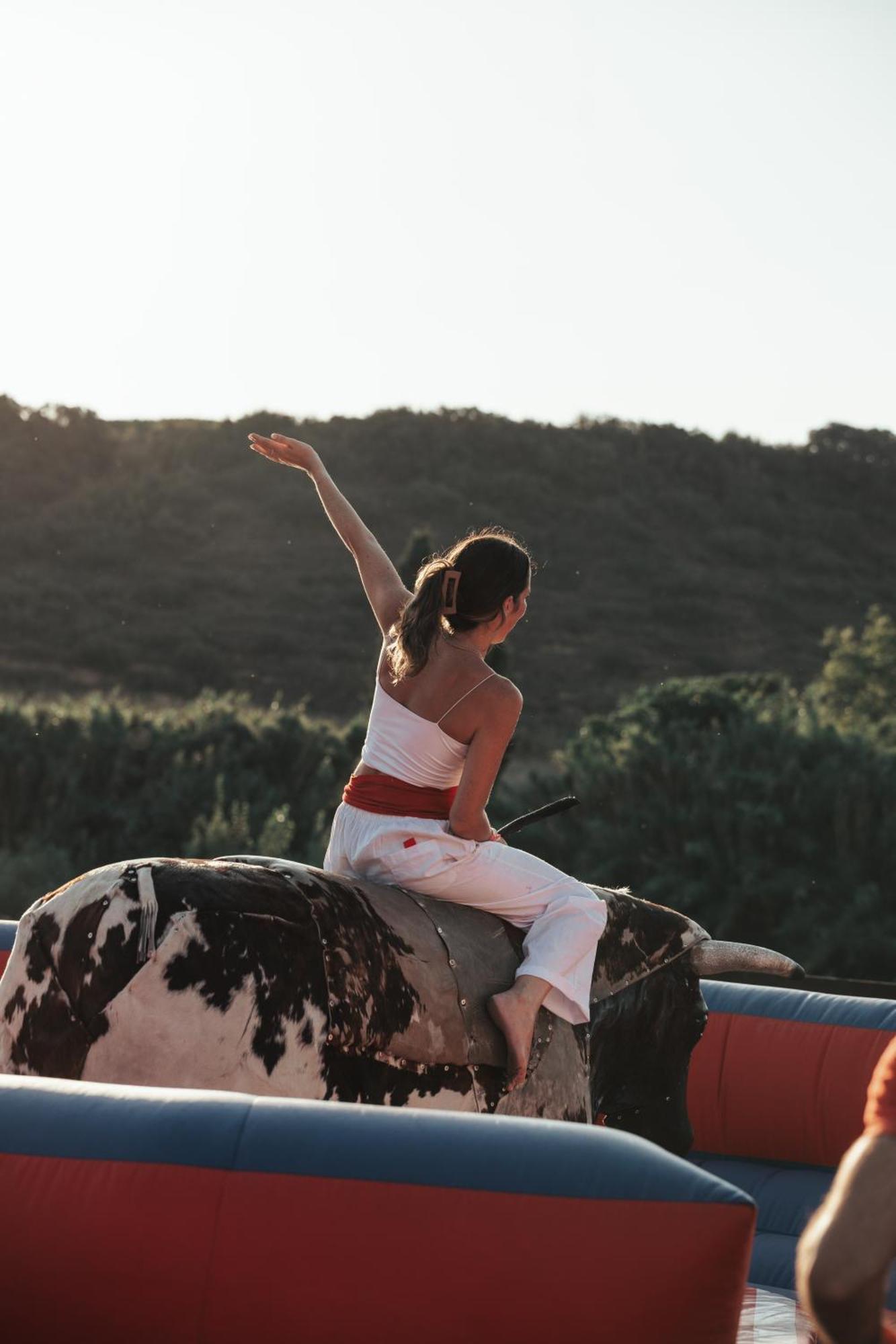 Running Of The Bulls All Inclusive Camping Pamplona Hotel Exterior foto